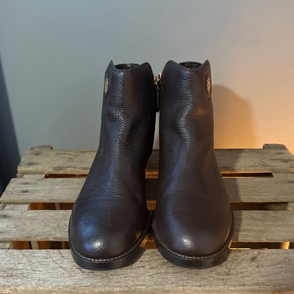 Tory‎ Burch Junction Leather Ankle Boots Size 8 A26 - Picture 3 of 10